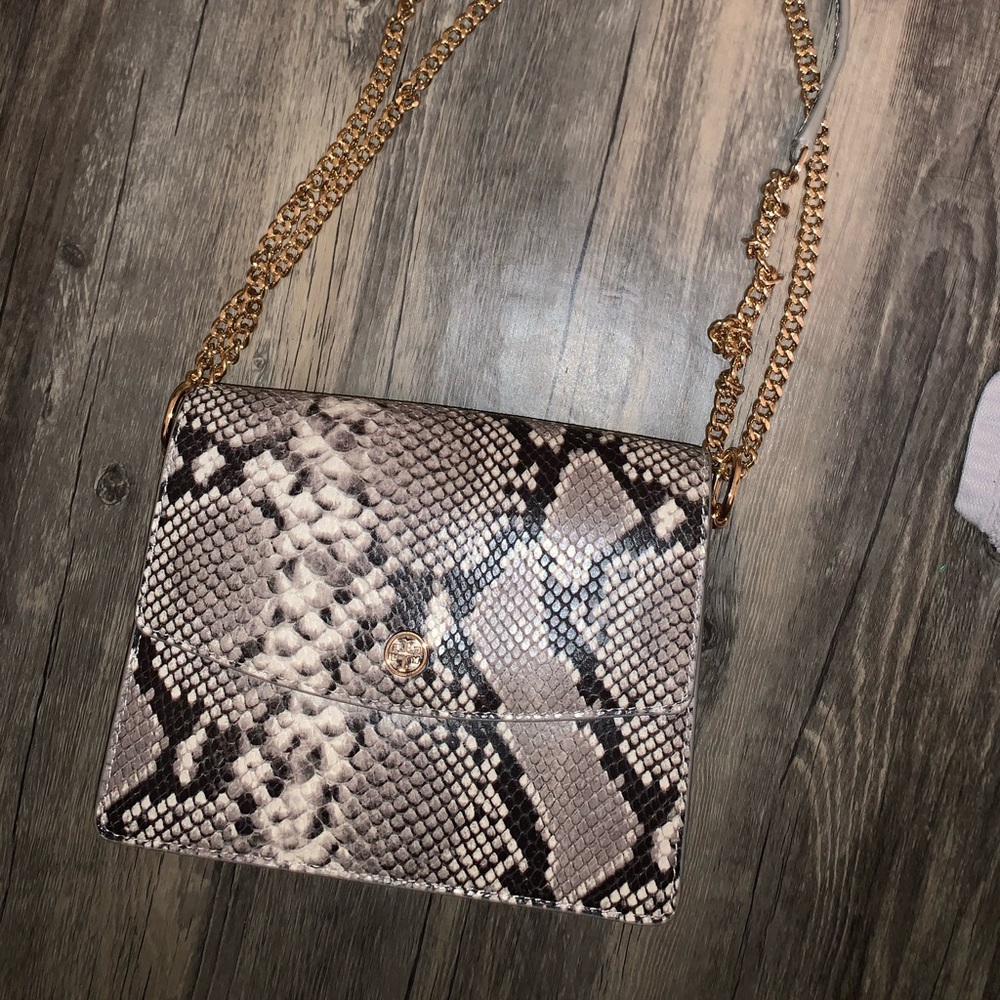 Cross Body - image 1